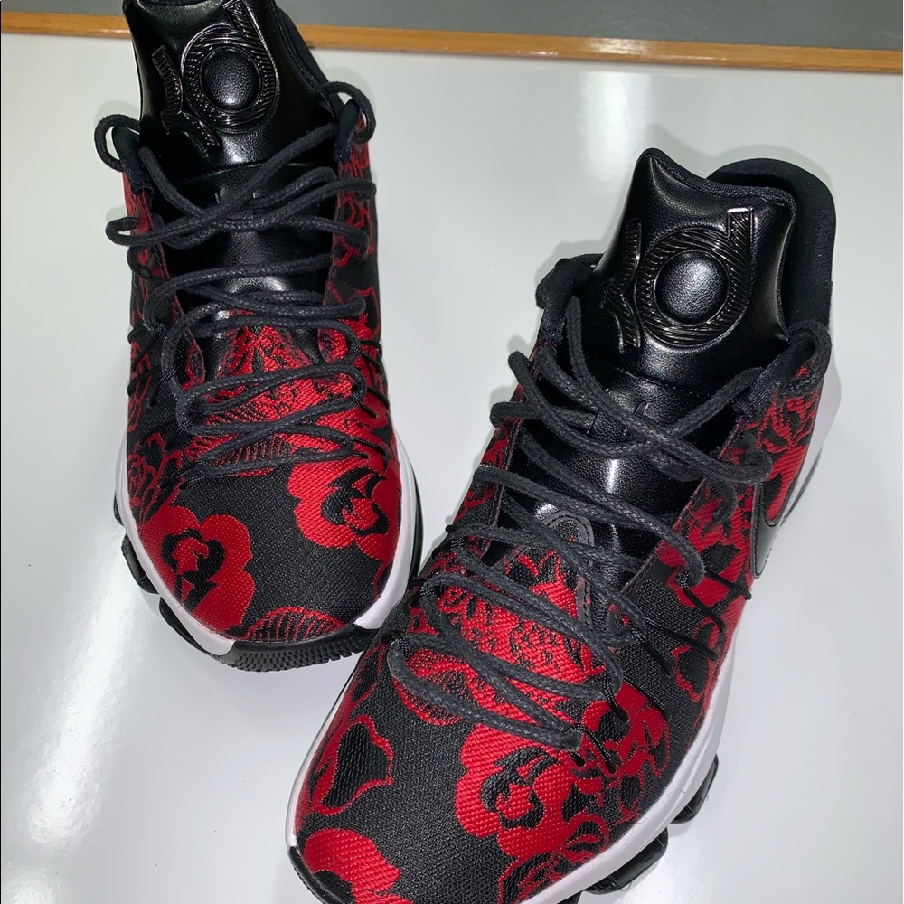 KD 8 Aunt Pearl (New-ish)